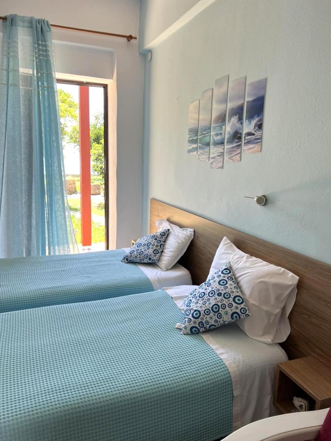 פראנגוקאסטלון Milos Studios & Beach House מראה חיצוני תמונה