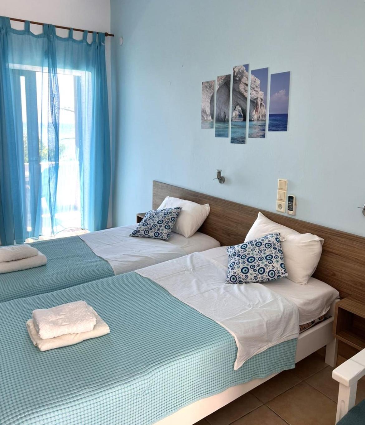 פראנגוקאסטלון Milos Studios & Beach House מראה חיצוני תמונה