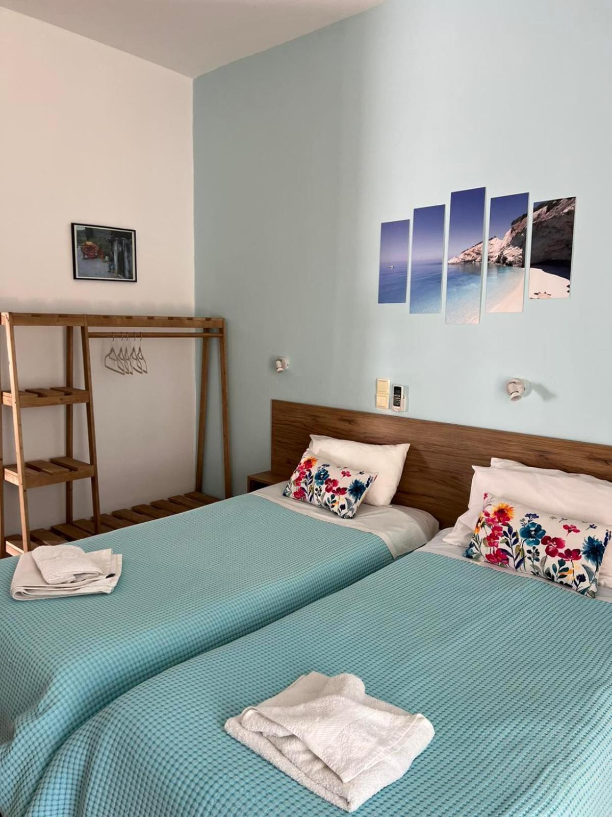 פראנגוקאסטלון Milos Studios & Beach House מראה חיצוני תמונה